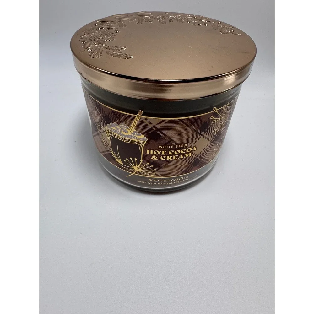 Bath & Body Works white barn